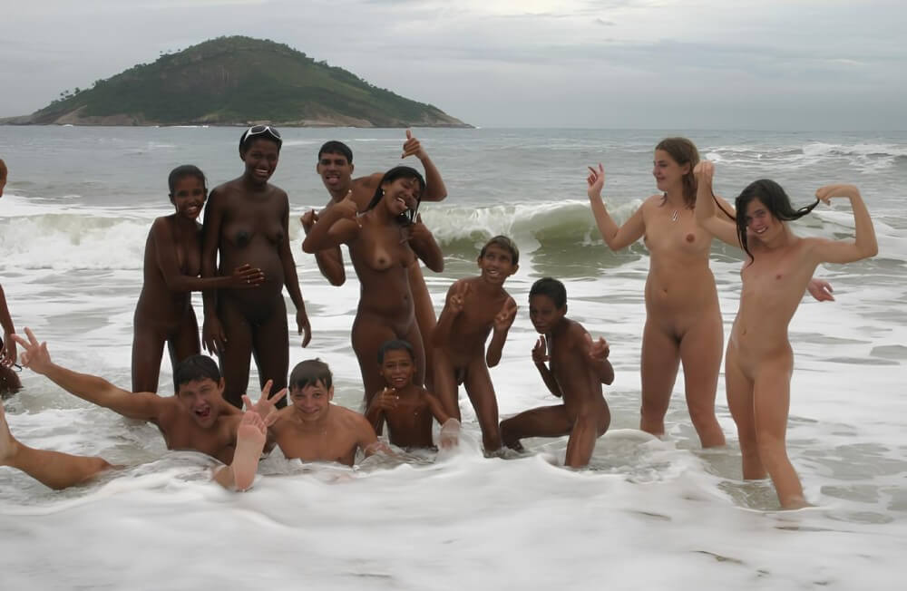 Photo nudism in Brazil - Naturism and nudism help you overcome your fears