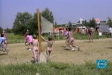 EVFKK - Miss Volleyball - Being yourself is part of nudism