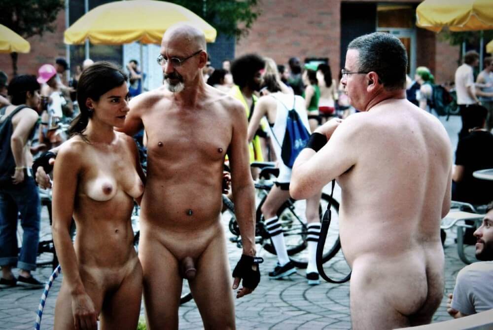 World Naked Bike Ride [WNBR] UK 2011 gallery - Nudism means fewer complexes