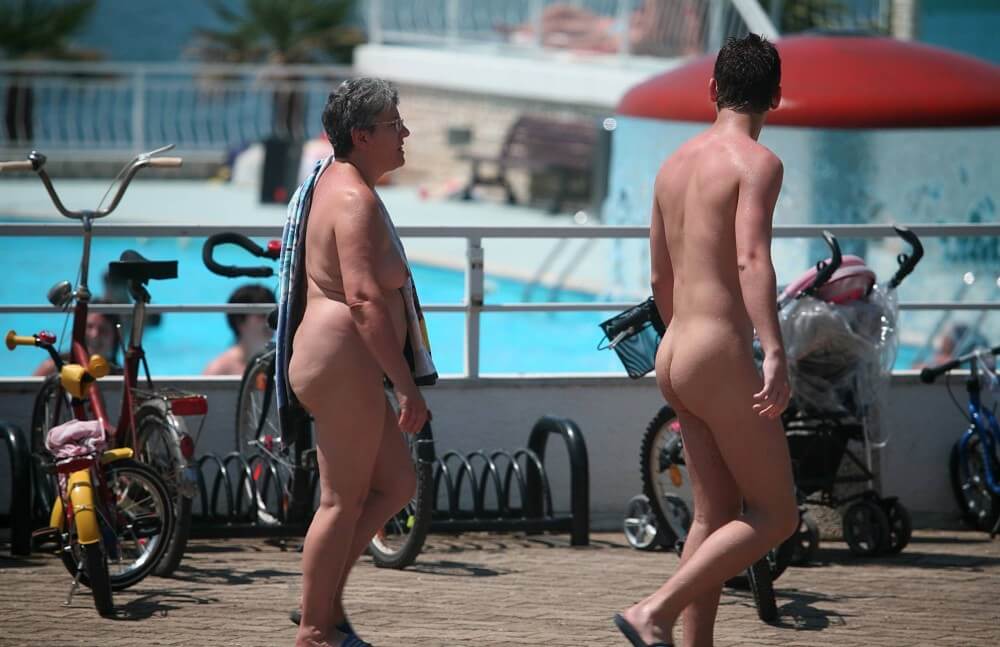 Sun-Soaked Sidewalk pics - Openness to the world and new ideas is an important quality of naturists