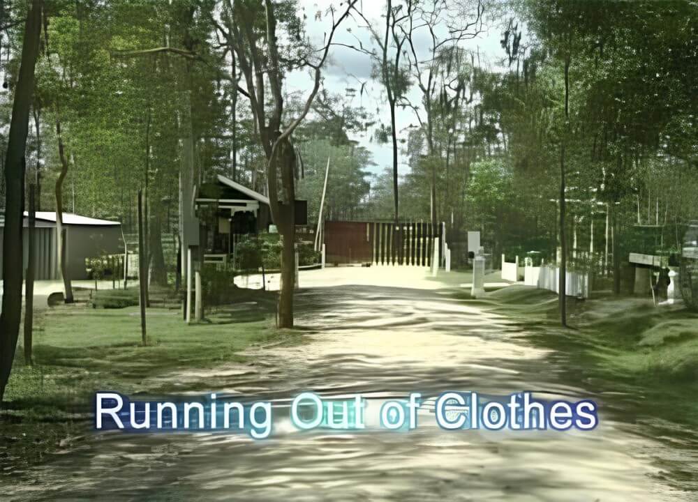 Enature - Running out of clothes - Nudism promotes respect for the environment