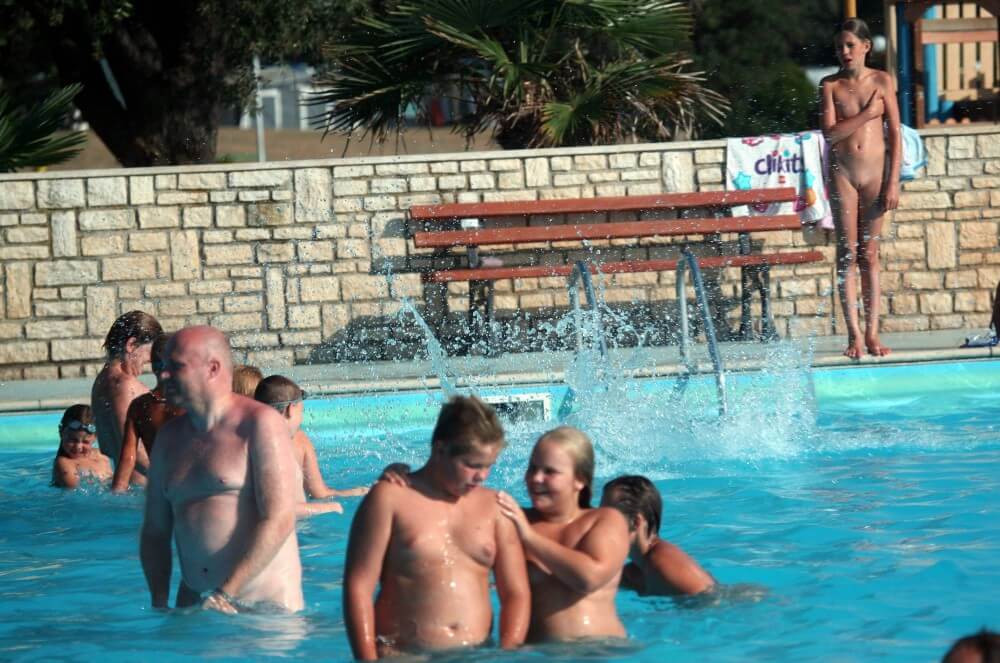 Naturist Pool Girls Profile pics - A nudist promotes tolerance and respect for others
