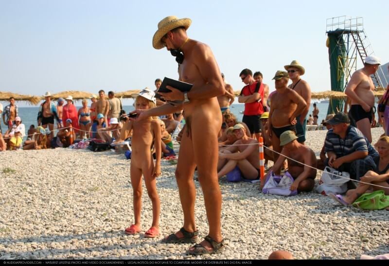 Naturist Pageant Line Up photos - Nudity helps to overcome insecurities and boost self-esteem