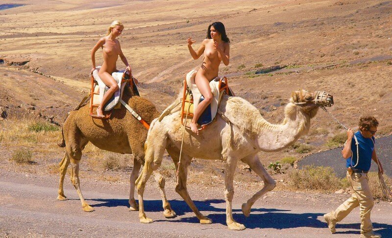 Funny Moments Life pics - One of the most striking examples of naturism