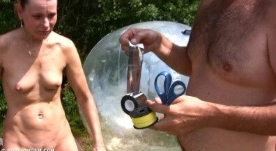 Daytime family picnic # 1 - The practice of nudism helps overcome insecurities and overcome fears