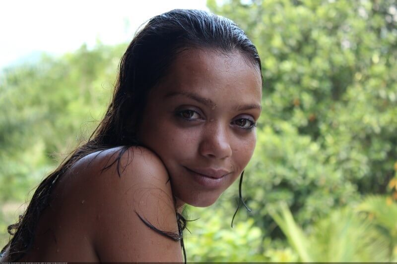Tropical activities 1-25 gallery - A nudist values the connection with nature and the human body