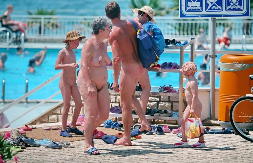 Family Poolside Grouping pics - A nudist values simplicity in life and naturalness in expression