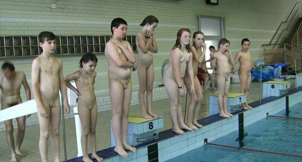 Naturist Pool And Games Full HD upd - Nudism helps improve health and boost self-confidence