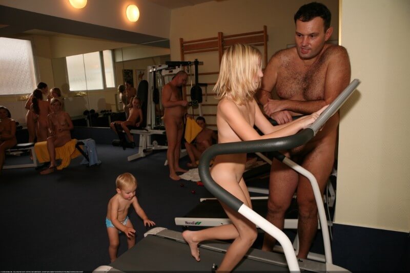 Record room naturists photos - Living in harmony and tranquility is the primary goal of naturists and nudists