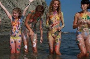 A Mediterranean Crag photos - Naturism as a lifestyle